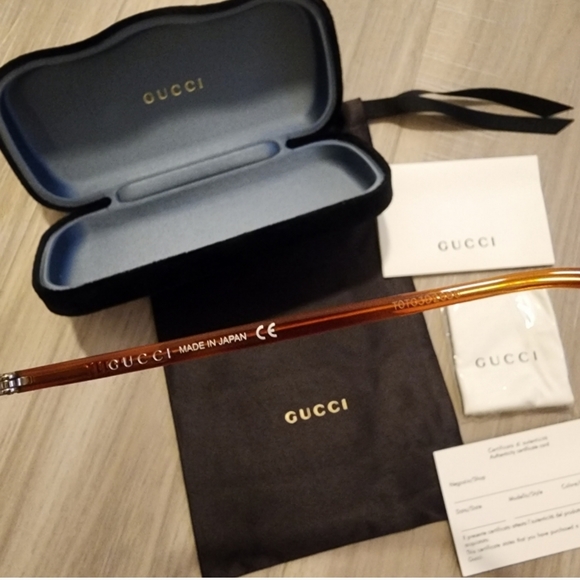 GUCCI WOMEN EYEGLASSES - Picture 6 of 10